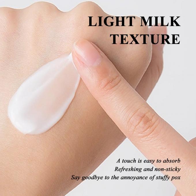 Dimensioni normali Crema idratante anti-invecchiamento Organica naturale per sollevare le rughe Crema per adulti 5